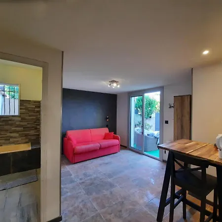 Rêves De Vie Avec Terrasse Et Parking Privé Appartement